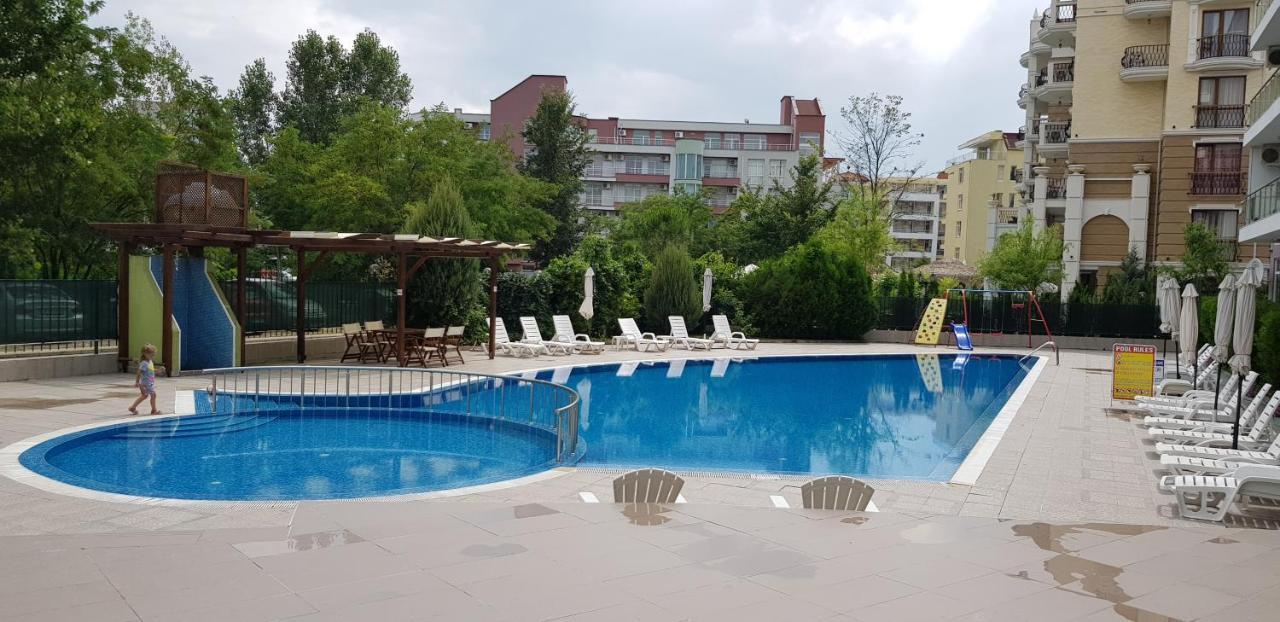 Family Apartments In Solmarin ซันนีบีช ภายนอก รูปภาพ